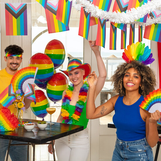 Pride progress regenboog papieren vlaggenlijn