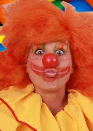 Clownsneus rood