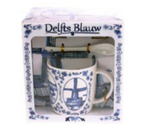 Giftset Delfts blauw met mok, lepel en schotel