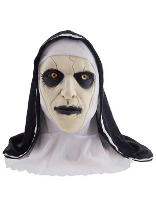 Masker conjuring scary non