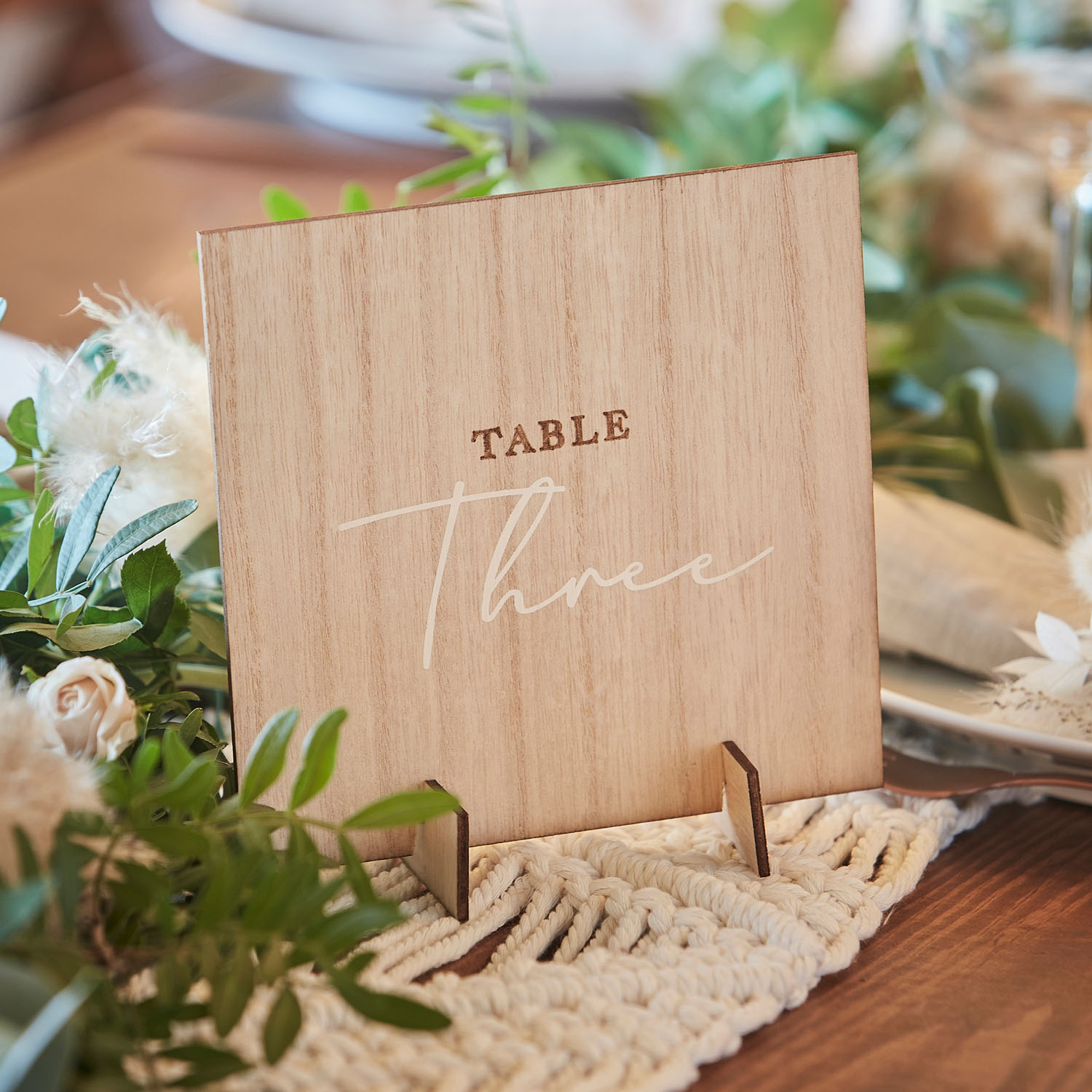 Ginger Ray - Wedding - Tafel nummers houders houtGinger Ray - Wedding - Tafel nummers houders hout