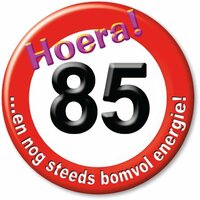 Button Verkeersbord - Verjaardag - Hoera 85