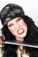 Piraten Bandana - Zwart Met Doodshoofd en Botten Piraten Bandana - Zwart Met Doodshoofd en Botten